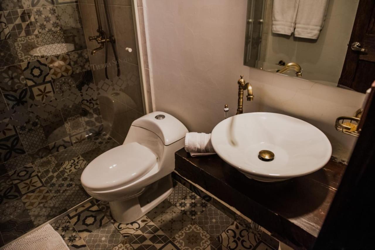 Tierra Sonada Hotel Boutique テパティトラン・デ・モレロス エクステリア 写真